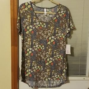 LulaRoe Classic T Shirt